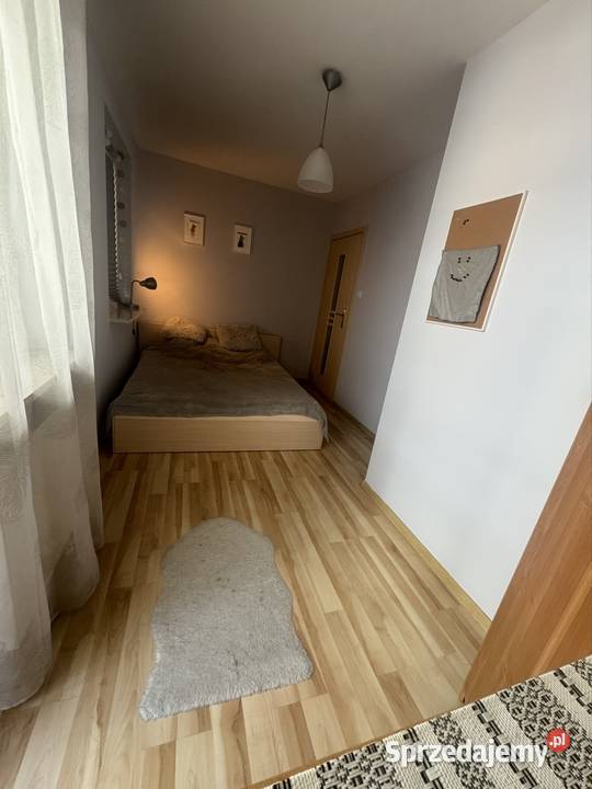 ODŚWIEŻONE 2 POKOJE 42 m na monitorowanym i Kraków sprzedam