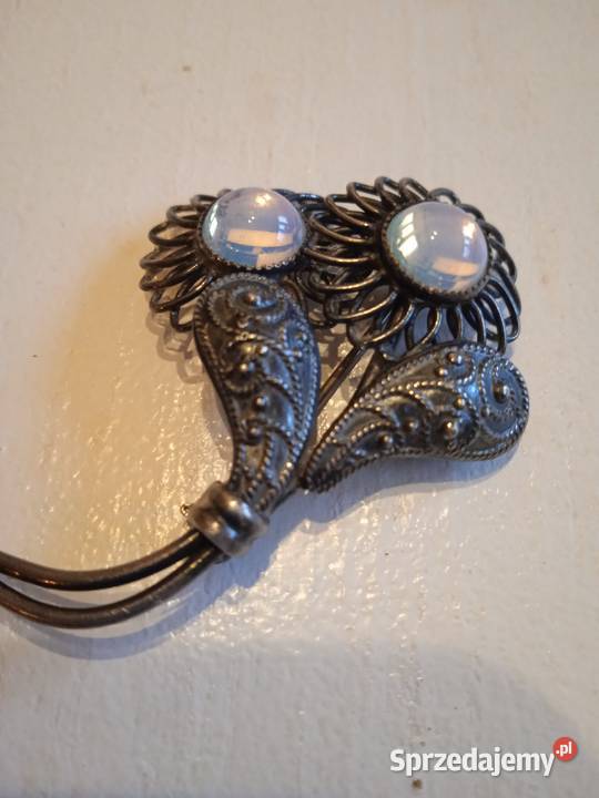 OKSYDOWANA BROSZKA Z KAMIENIAMI