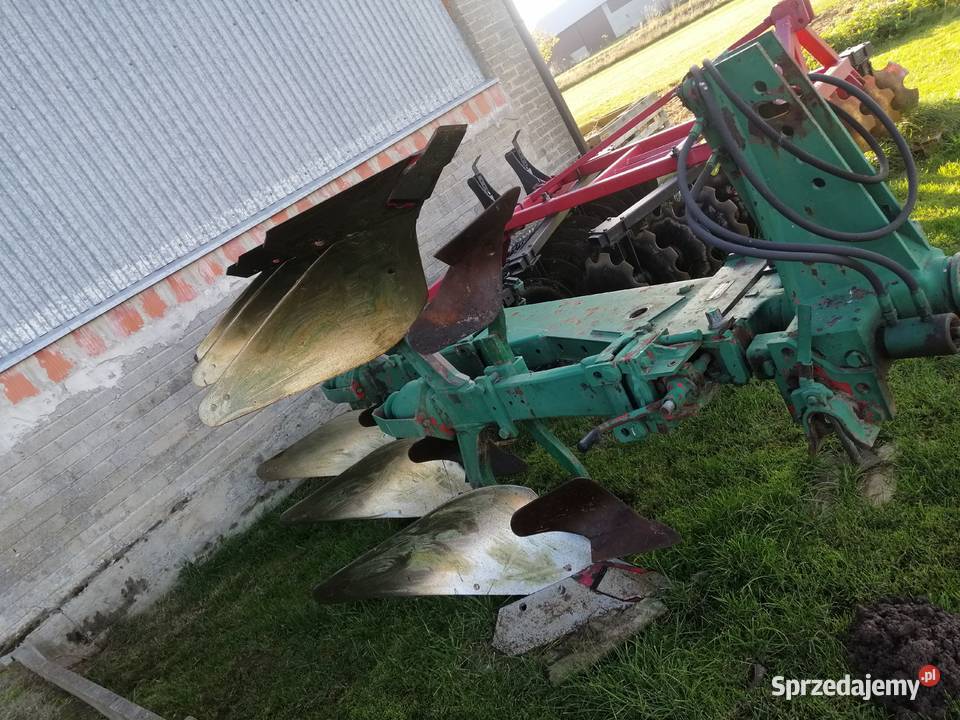 Pług 3 skibowy obrotowy huard MF lekki transport