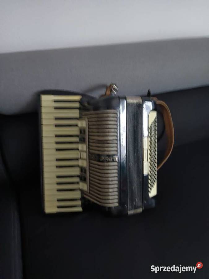 Akordeony Hohner i Weltmeister 96 basow Pozostałe Pisz