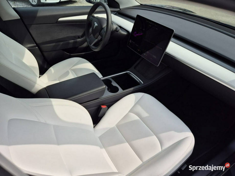 Tesla Model 3 Zgierz