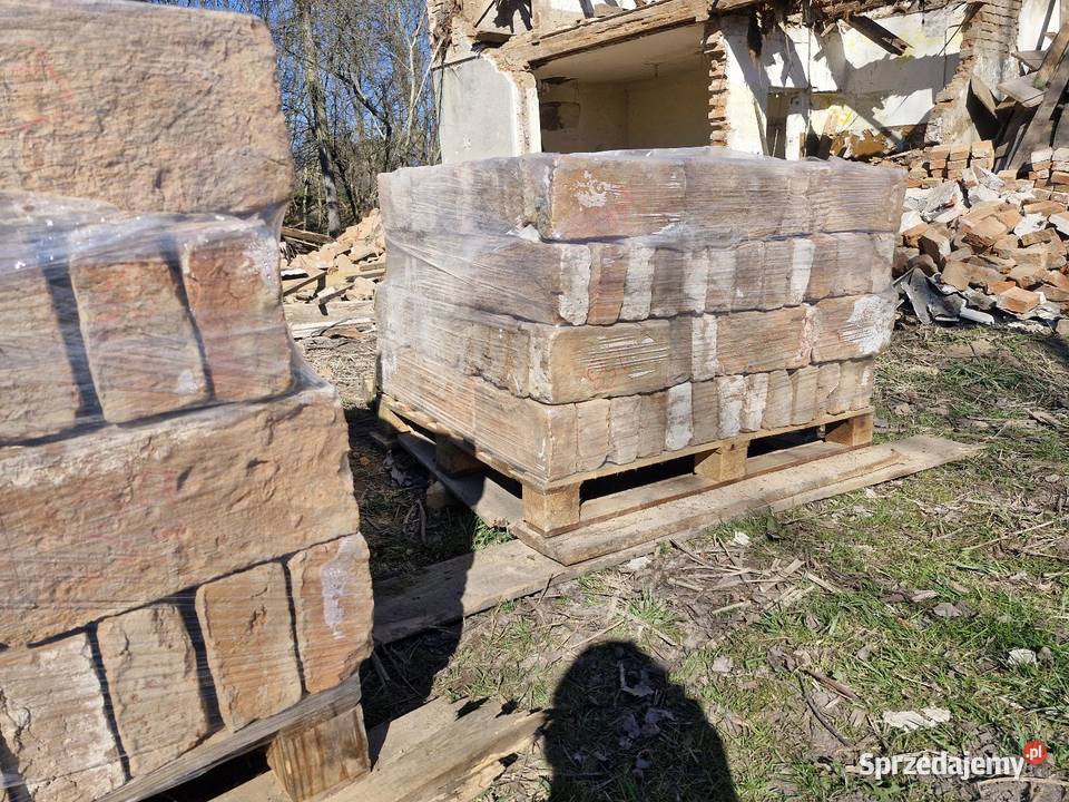 Duża cegła poniemiecka Chwalęcin