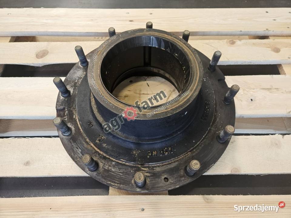 Piasta koła FWD Massey Ferguson 8660 8690 8730 Byków
