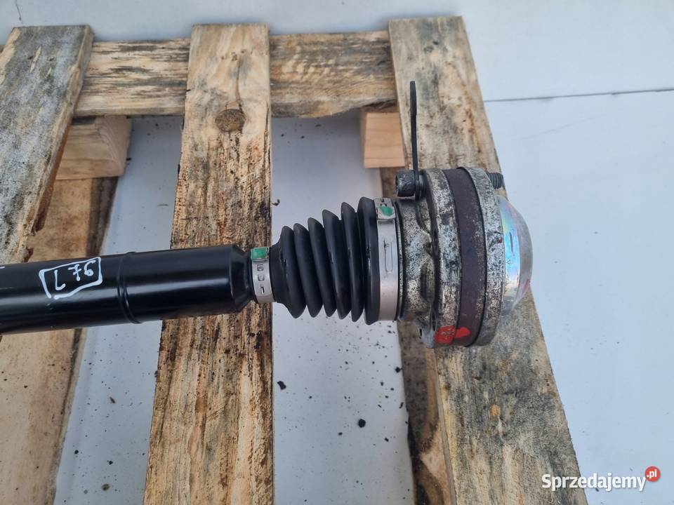VW Polo V 14 Tsi PRAWA PRZEDNIA PÓŁOŚ półośka lubelskie Janów