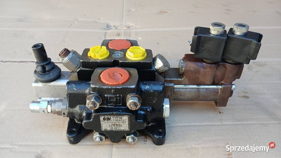 Rozdzielacz hydrauliczny BUCHER