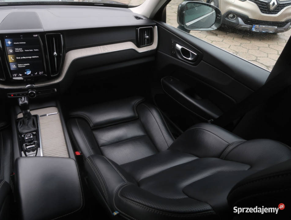 Volvo XC60 D4 AWD SUV sprzedam
