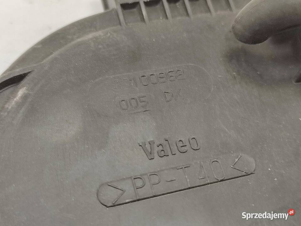 ZAŚLEPKA LAMPY PRAWY PRZÓD FIAT PUNTO II osobowe Motoryzacja sprzedam