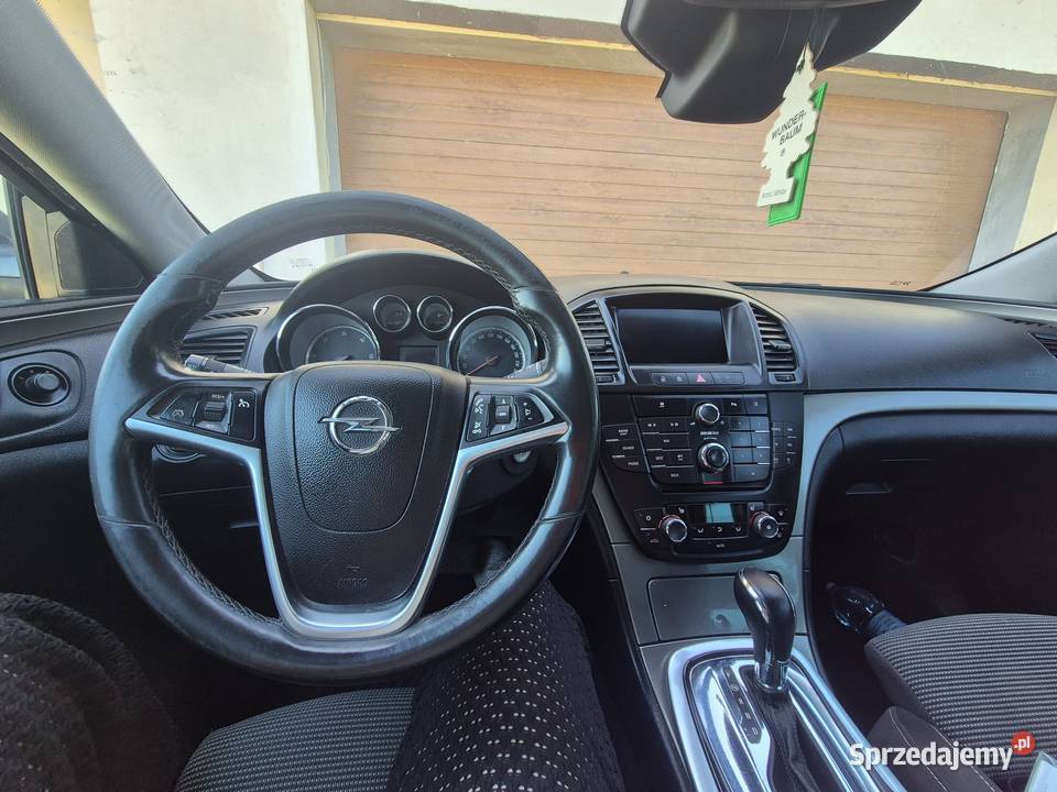 Opel Insignia Insignia Motoryzacja