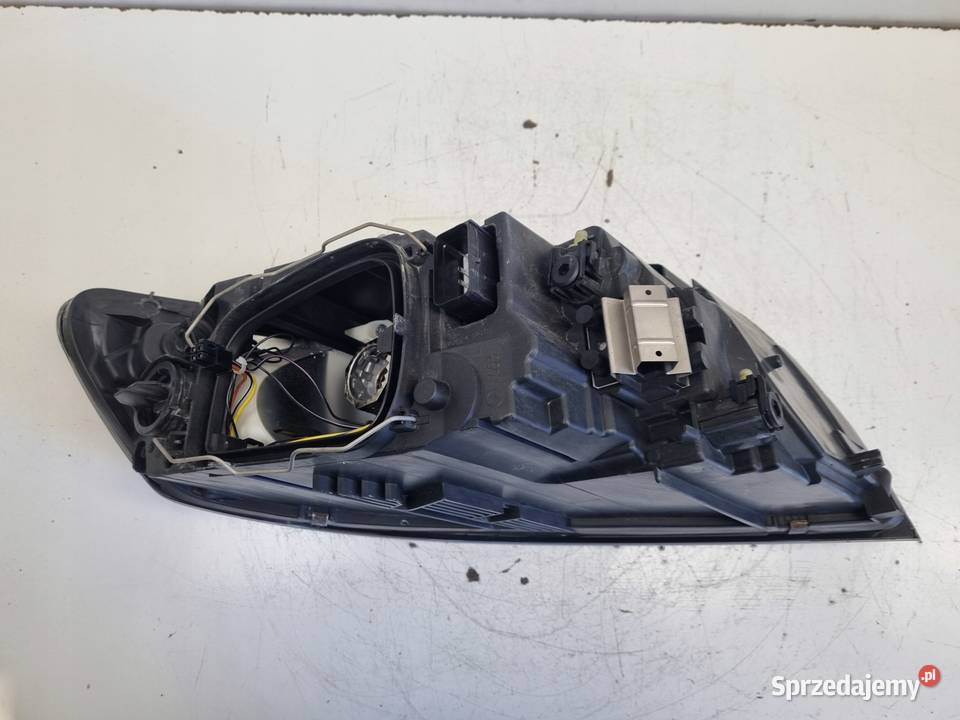 LAMPA LEWA Volvo S40 II V50 LIFT XENON PRZEDNIA osobowe