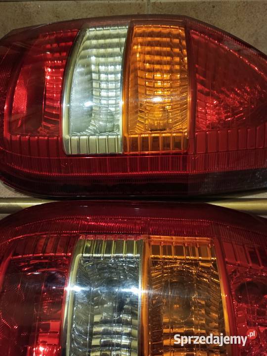 Lampy tylne prawa lewa do Opla Zafiry A Jaworzno