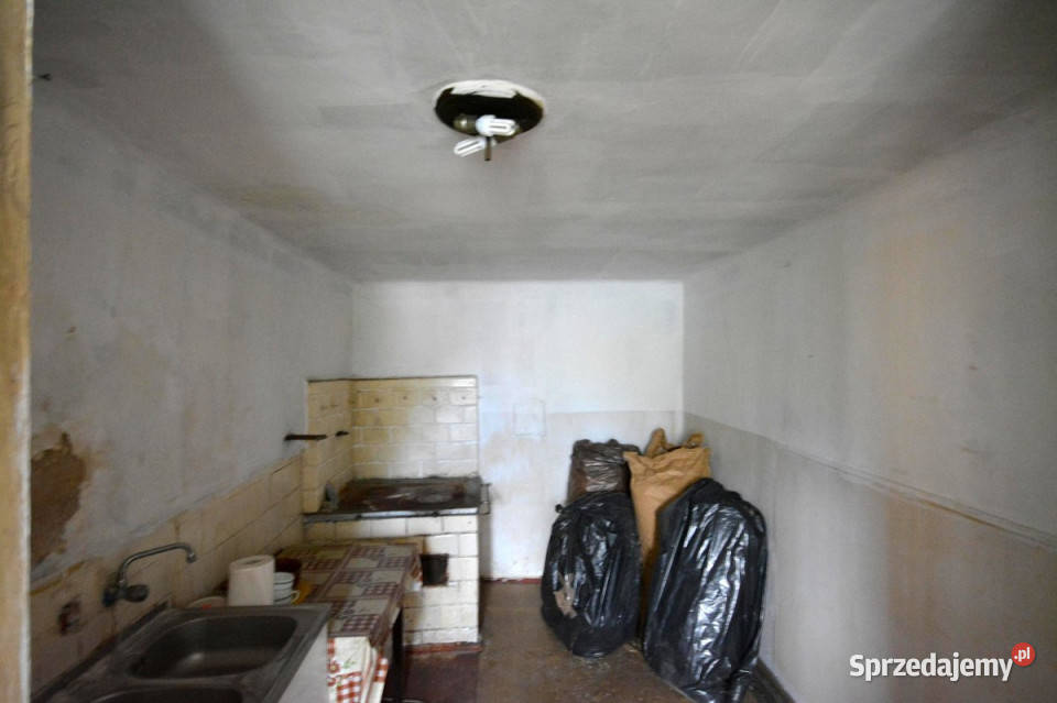 Sprzedam kamienica Piaski 100m2
