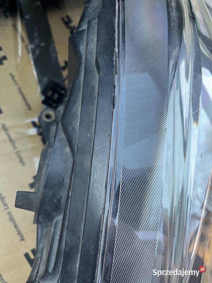 Reflektor przedni lewy Ford Fiesta mk7 2013 Ruda Śląska