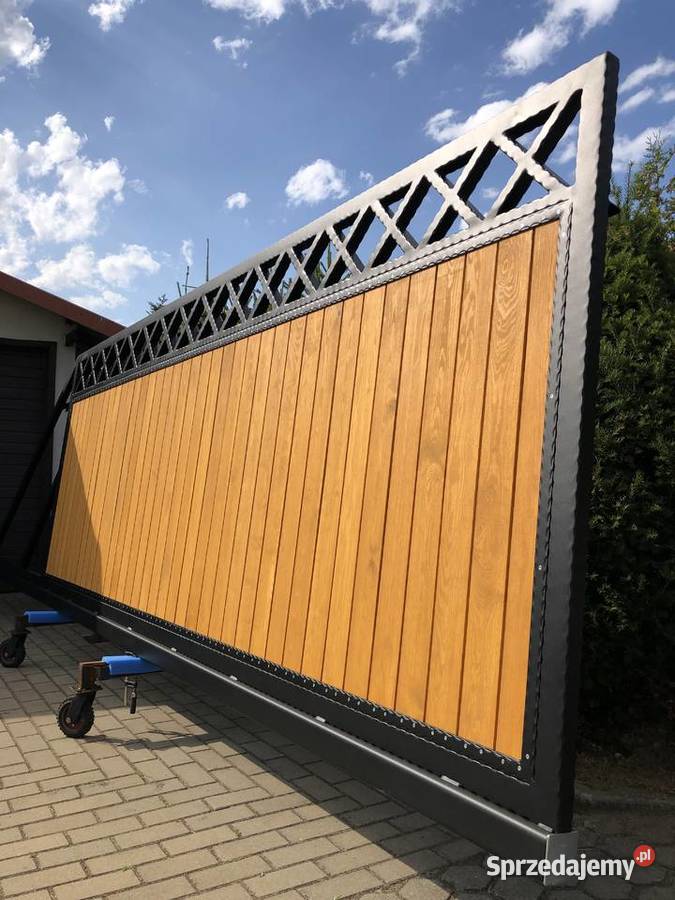 Brama wjazdowa przesuwna drewno metal kuta Dom i Ogród Jelenia Góra