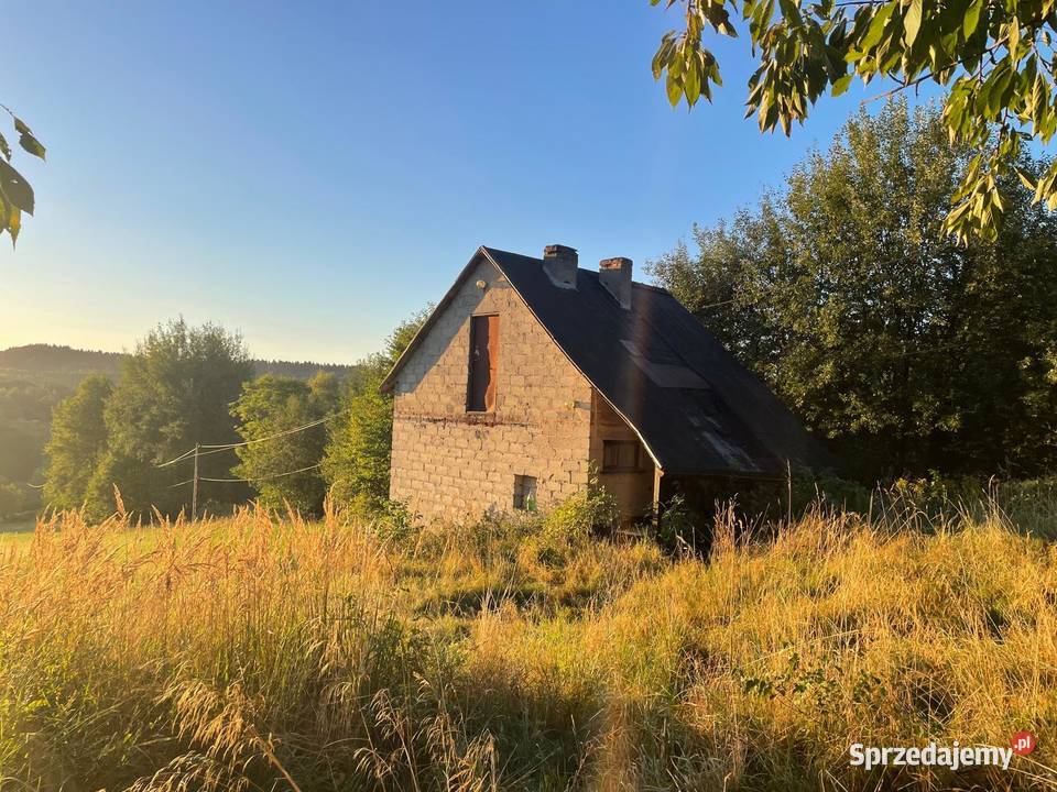 Domek na pięknie położonej działce widokowa Czarnorzeki sprzedam
