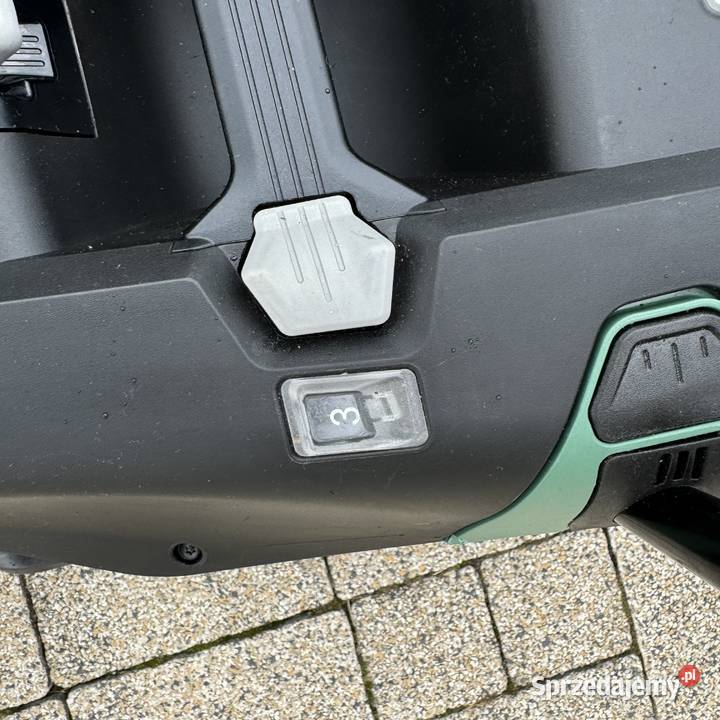 kosiarka akumulatorowa Bosch Universal Rotak