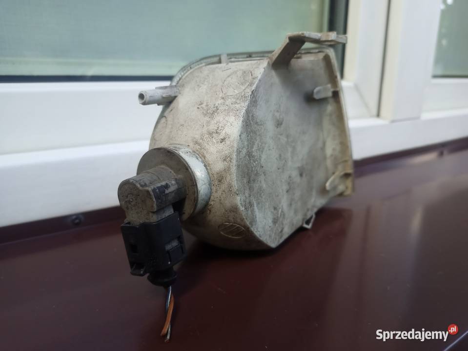VW Polo III 6N kierunkowskaz kierunek migacz Sieradz