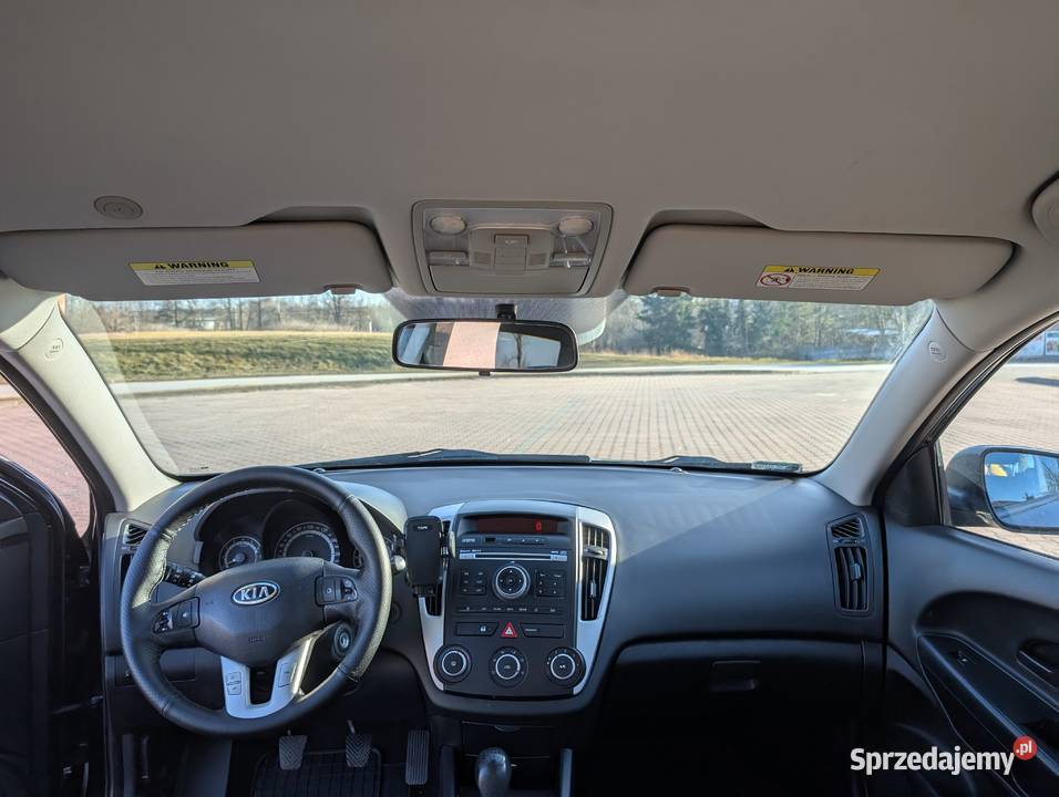 KIA Ceed 2010 14 90 Hatchback Benzyna manualna Skała