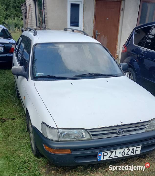TOYOTA COROLLA KOMBI E10 14 XLi 1992r wielkopolskie Okonek sprzedam
