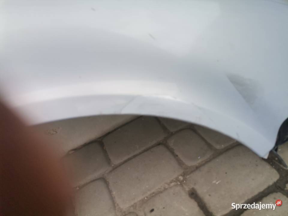 BŁOTNIK PRAWY PRZÓD VW GOLF 4 IV