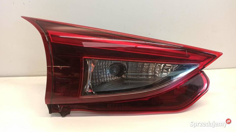 MAZDA 3 LAMPA LEWY TYŁ RHD B45C513F0 osobowe