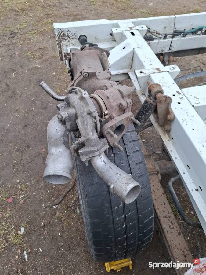 Nissan Navara 25 turbina Turbosprężarki Hutki sprzedam