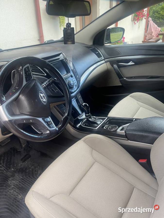 SZYBKA SPRZEDAŻ Hyundai i40 kombi 17 CRDi automatyczna dolnośląskie Polanica-Zdrój