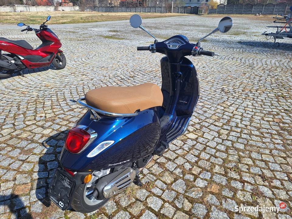 PIAGGIO VESPA PRIMAVERA 125 Bielawa