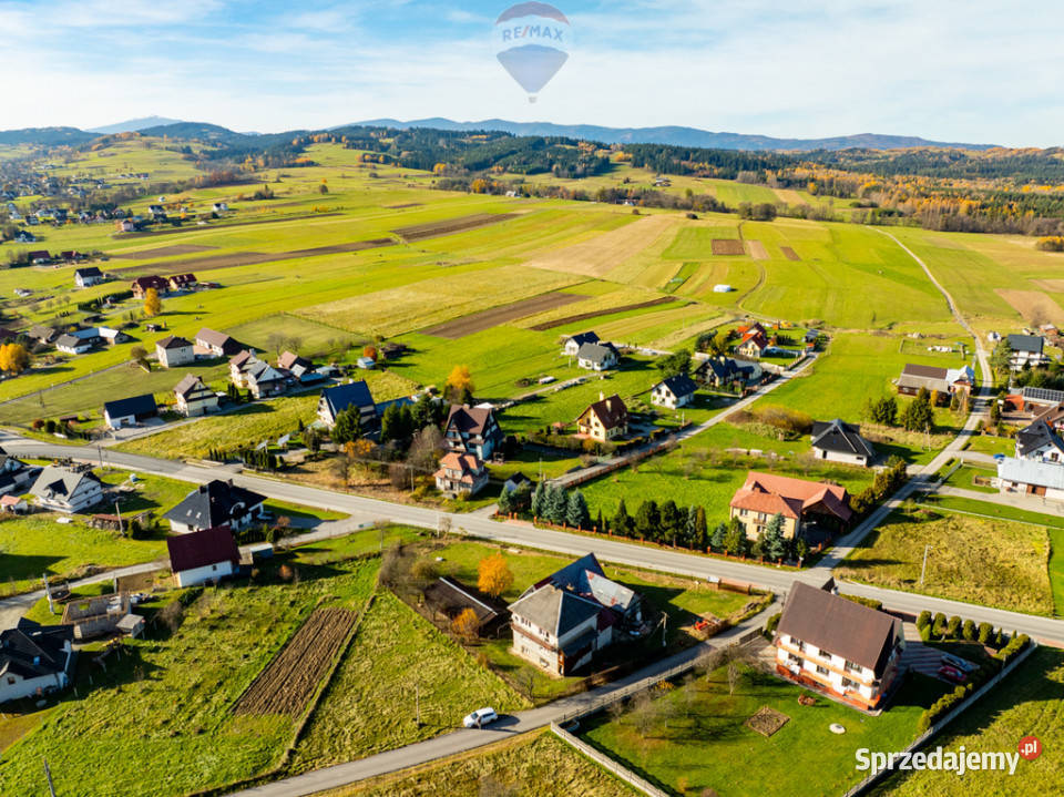 Działka budowlana z domem i budynkami Spytkowice sprzedam