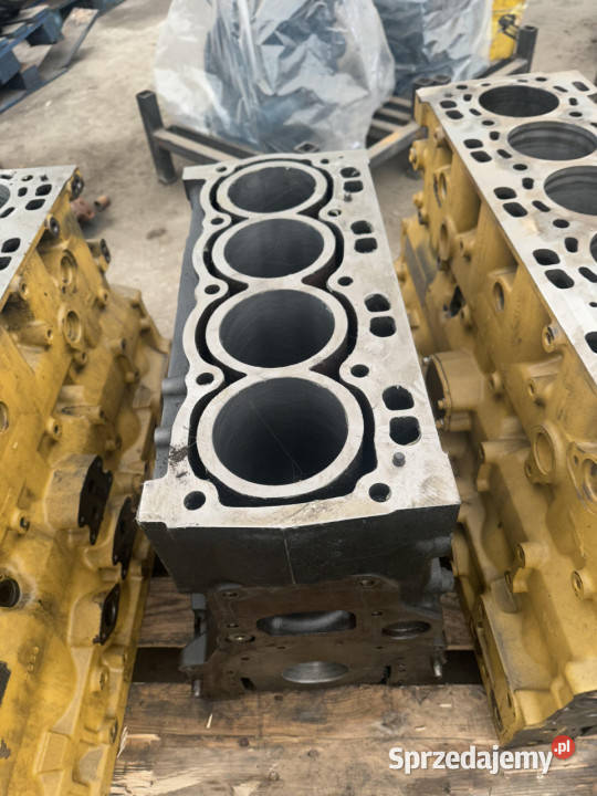 Cat 3054E Blok cylindrów orginał Jastrzębniki