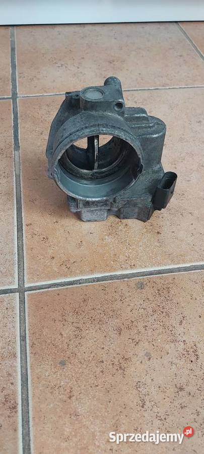 Przepustnica VW AUDI 19 Tdi 03G128063V osobowe Szczecin