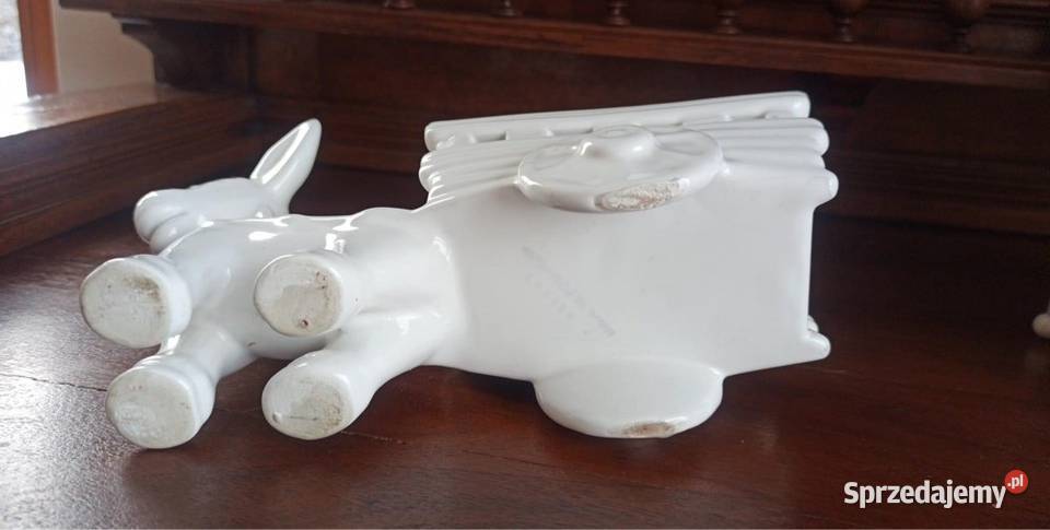 Figurka osiołka z wózkiem Pereiras Made in