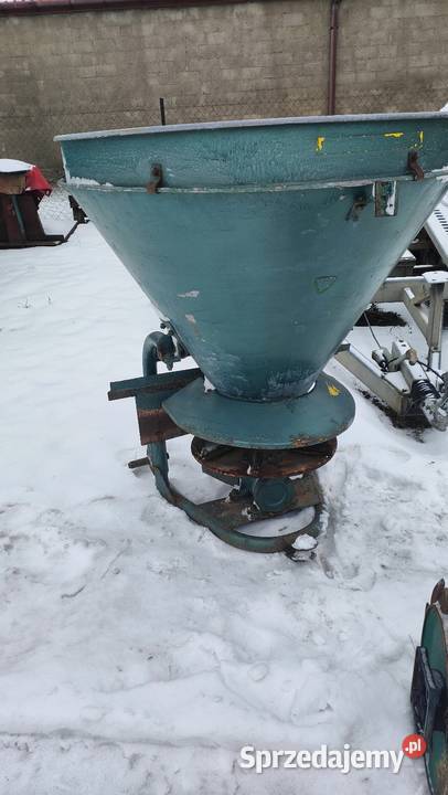 Sprzedam rozsiewacz lejek Żarnów