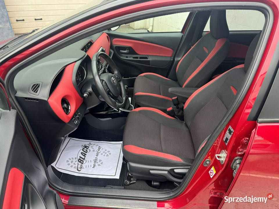 Toyota Yaris 15 SelectionSalon Polska Konin