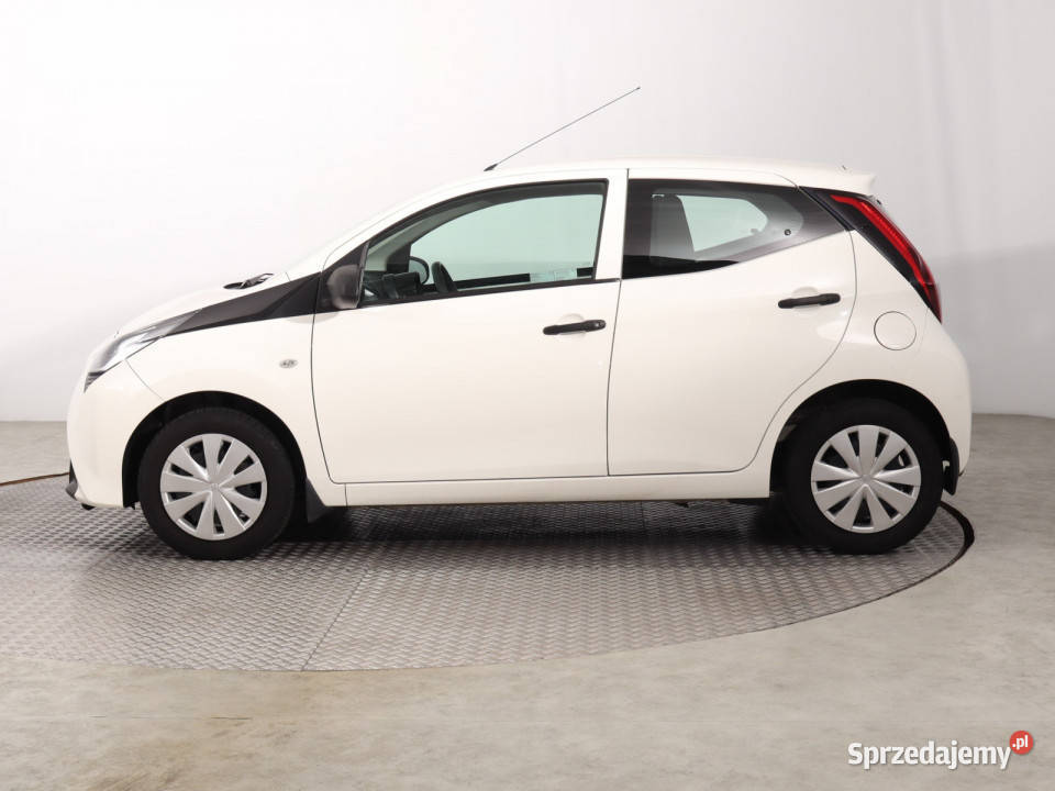 Toyota Aygo 10 VVTi 82410km Katowice sprzedam