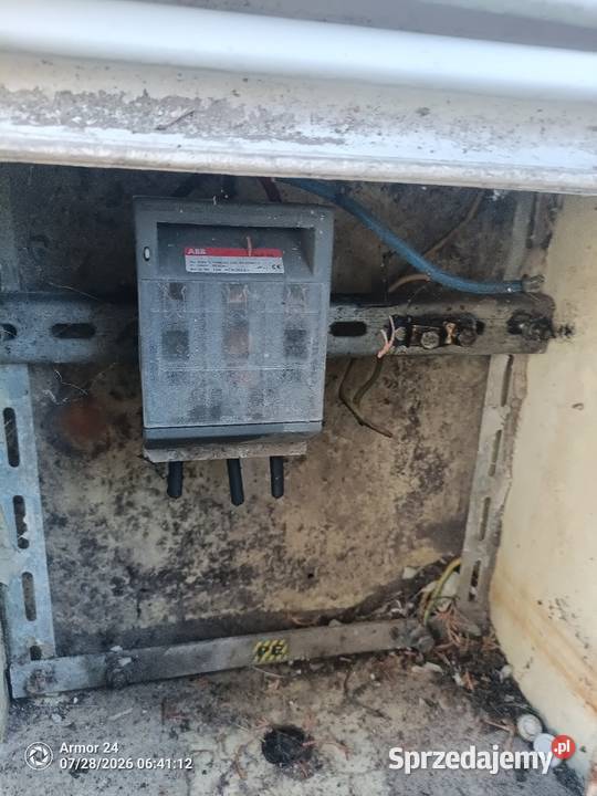 Skrzynka elektryczna rozdzielcza na budowe Pozostałe Krze Duże