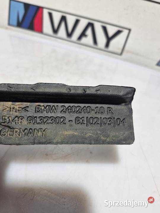 BMW F10 F11 USZCZELKA SŁUPKA A PRAWA 9132302