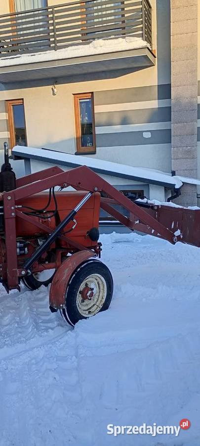 Ciągnik rolniczy władimirec