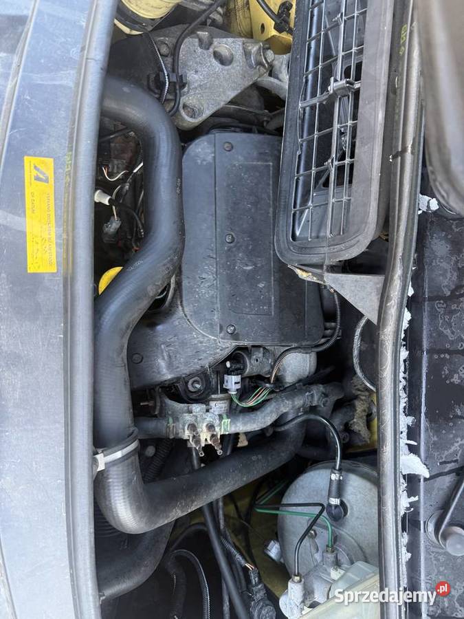 Renault Trafic 19 diesel 4os paka miejsce Trafic