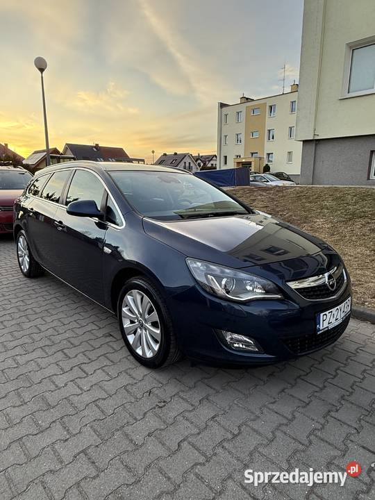 Opel Astra J Cosmo 14 turbo 140 biksenon wielkopolskie Kórnik sprzedam