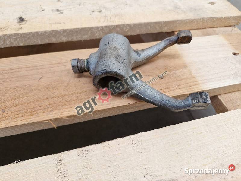 Widełki sprzęgła Holland T4020 TN55 TN60A Byków sprzedam