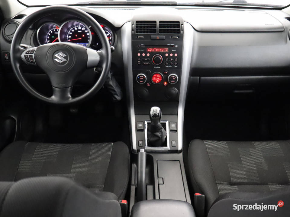 Suzuki Grand Vitara 16 manualna Bielany Wrocławskie