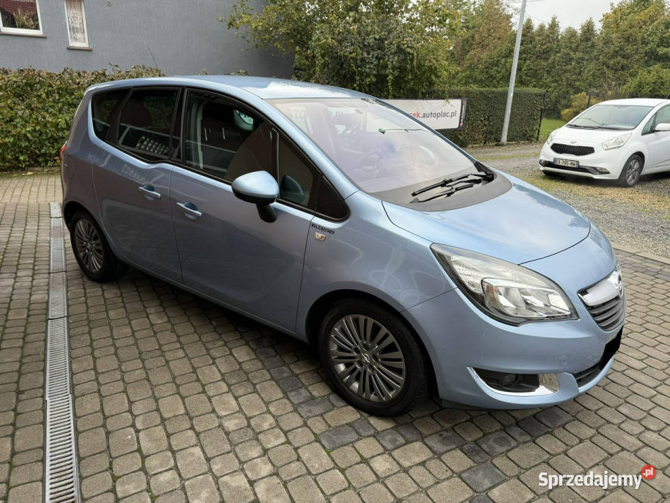 Opel Meriva Rezerwacja II 2010 wielofunkcyjna kierownica śląskie Orzech