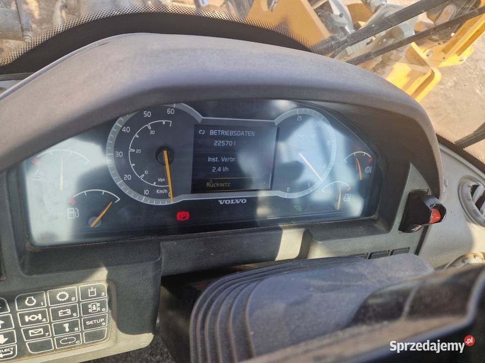 Ładowarka Volvo L120H z Niemiec idealny stan