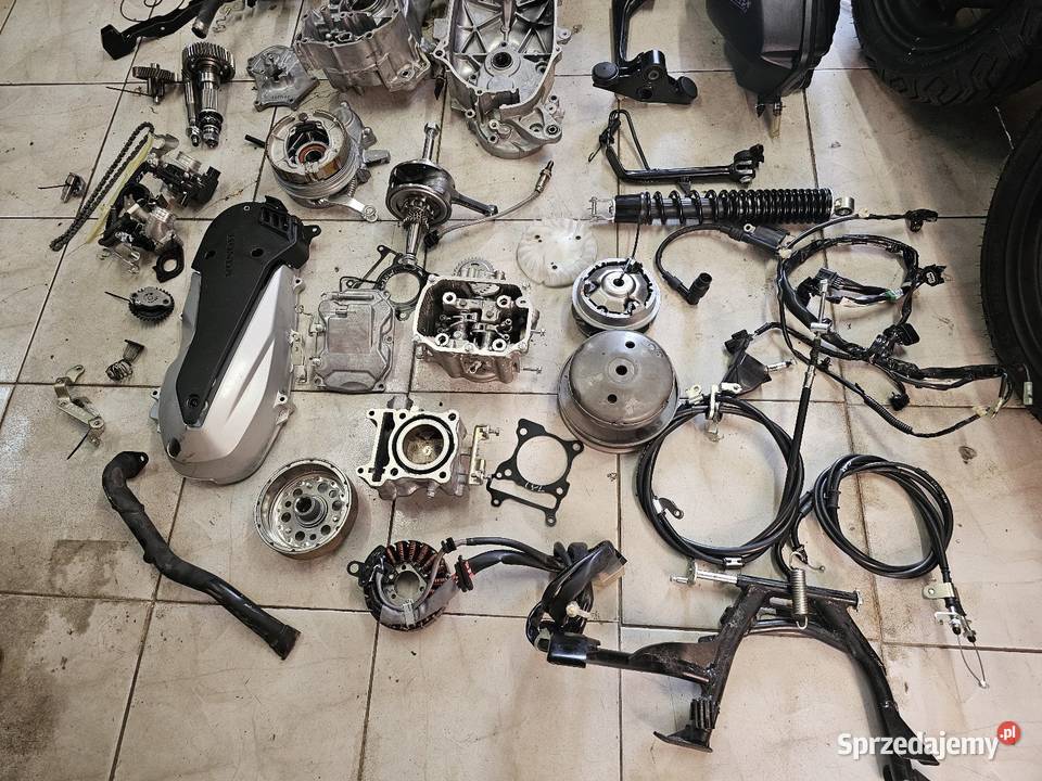 Honda PCX 125 silnik części wał głowica cylinder sprzedam