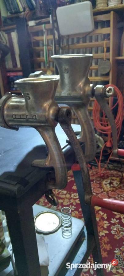 Dwie maszynki do mielenia Suwałki