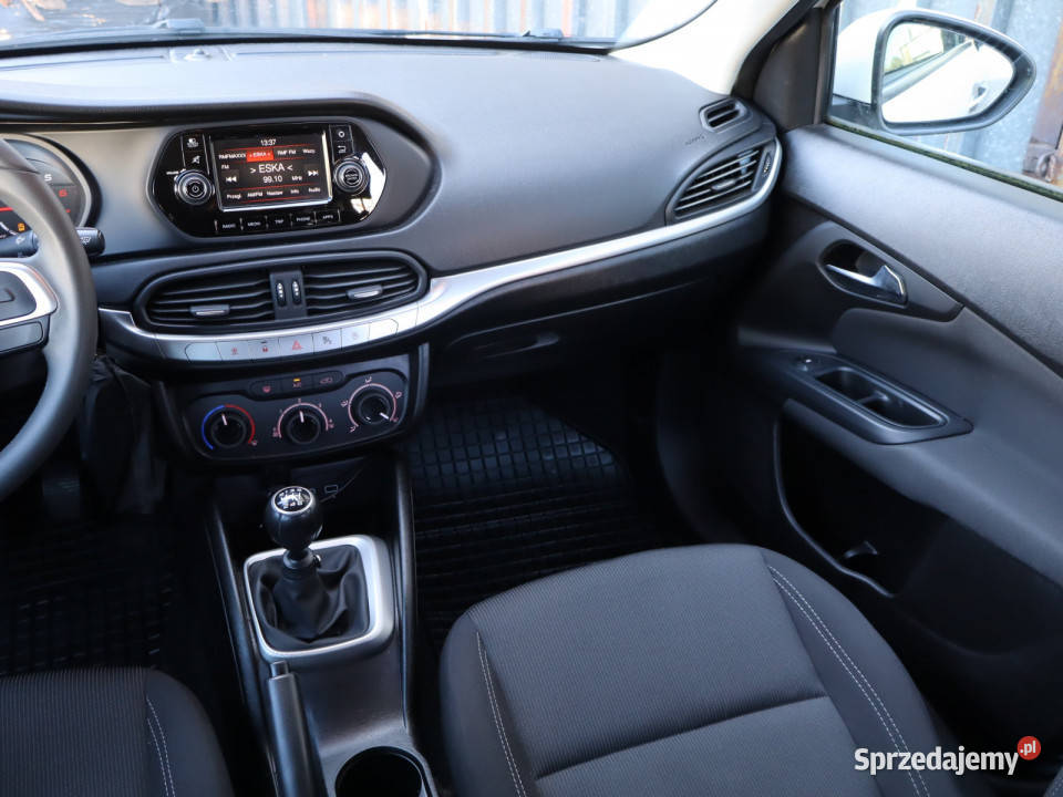Fiat Tipo 14 TJet radio Katowice
