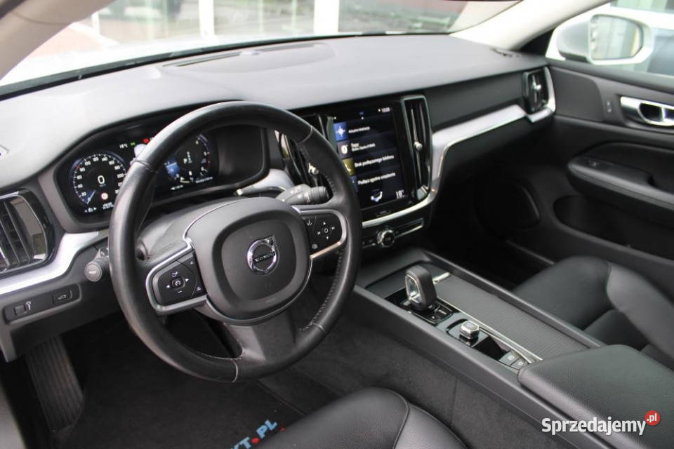 Volvo V60 2021r Carplay LED Kamera Tempomat FV23 nieuszkodzony