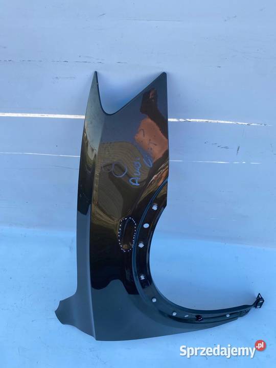BŁOTNIK PRAWY PRZOD PRZEDNI AUDI A3 8V0821468A sprzedam