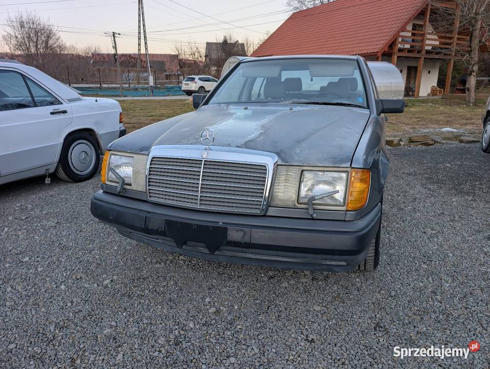 Mercedes Benz W124 300 TURBO DIESEL Poręba Wielka sprzedam