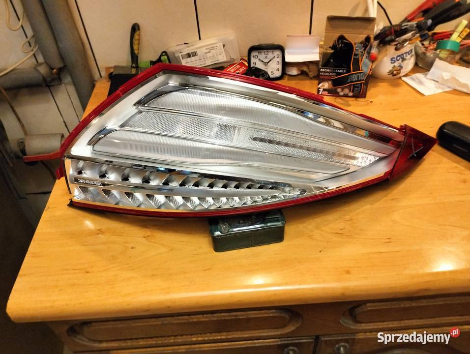 Lampa prawa tył do Mercedesa SL 63 AMG 2014 osobowe Rzeszów
